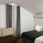 Mira *