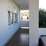 Mira *