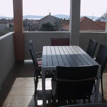 Mira Apartament Bibinje