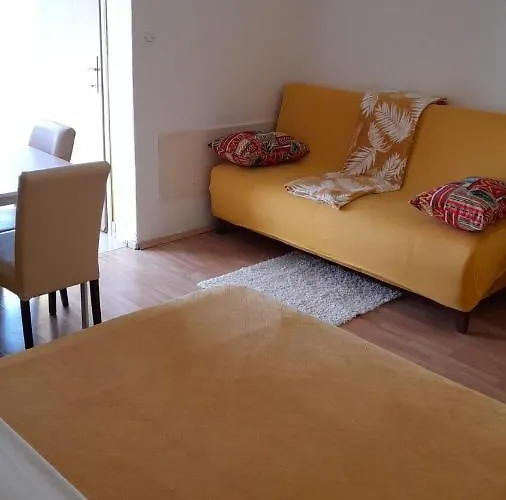 Mira Apartman Bibinje