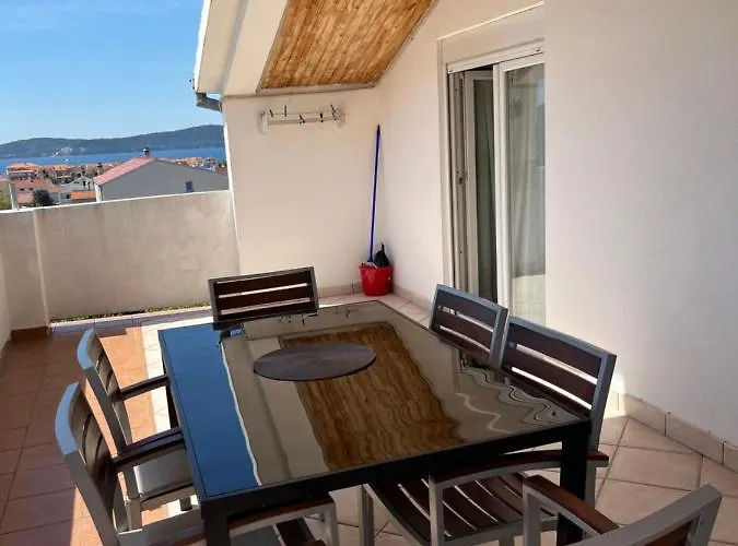 Apartman Mira
