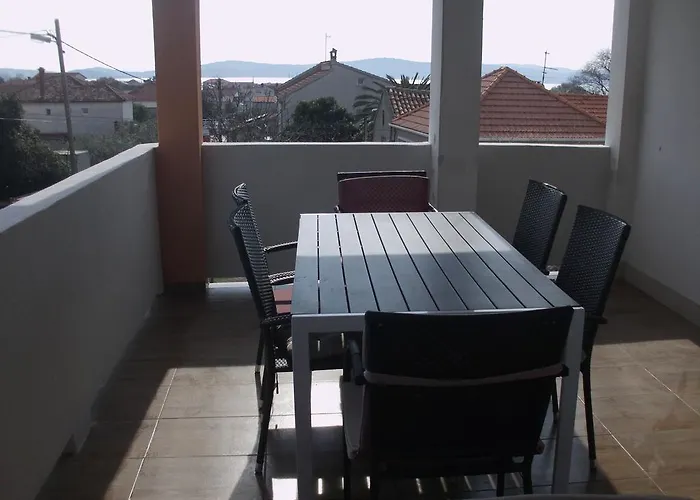 Mira Apartman Bibinje